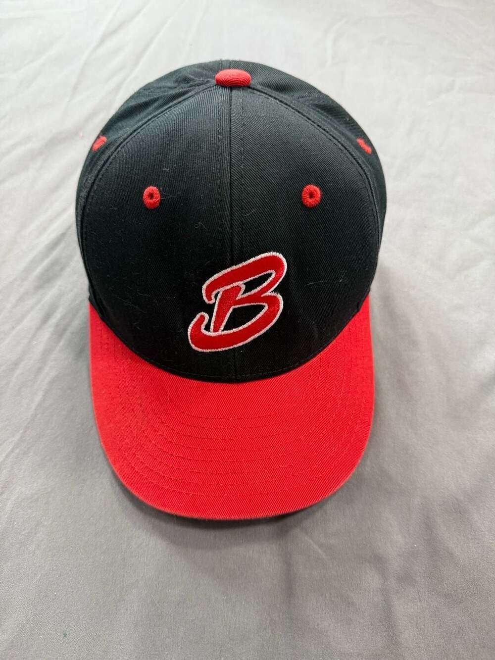 CHAMPRO HC4 Snapback Baseball Hat Black Red Letter B